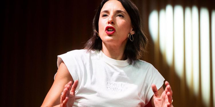 Podemos rechaza integrarse en Frente Amplio y apuesta por acuerdos específicos