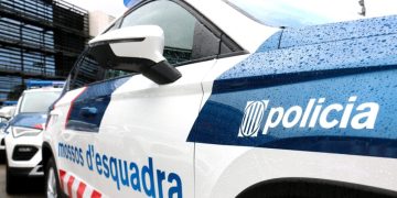 Hallan un cadáver flotando en Sitges e investigan si corresponde al menor desaparecido en Granollers