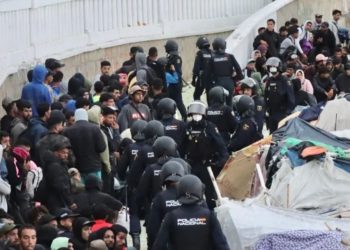Avisos a la Delegación del Gobierno y a Rabat: el CNI demuestra que advirtió de la grave crisis en Ceuta
