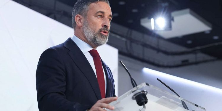 Vox propone negociar con el PP para frenar a la izquierda en el Senado