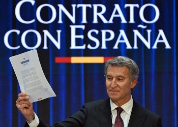 Alberto Núñez Feijóo presenta su ‘Contrato con España’ con promesas de reconstrucción nacional