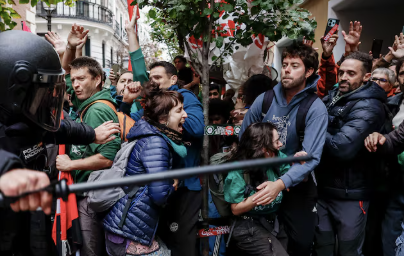 Suspendida la visita de la consejera de Educación de Madrid a un centro de FP en Vallecas por motivos de seguridad ante las protestas