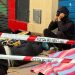 A la intemperie y junto a comisaría: 50 jóvenes migrantes aguardan en la Plaza Vieja su traslado a centros de acogida