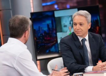 Ceuta: Vallés exige explicar la presencia de barcos marroquíes