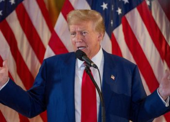 Trump asegura desde la Casa Blanca que España fue «invadida» por la inmigración y señala a Ceuta