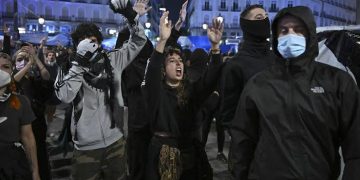 Grabaciones en reuniones de la ultraizquierda muestran insultos a las fuerzas de seguridad y llamadas al caos callejero
