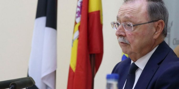 Juan Vivas clama en Madrid que «la soberanía de Ceuta es innegociable» y rechaza subcontratar la frontera a Marruecos