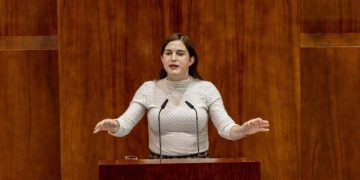 Una diputada de Más Madrid apela a «la vía francesa» y plantea «prender fuego» a la sede del Gobierno de Ayuso en la Puerta del Sol