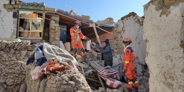Un potente terremoto de magnitud 7 azota el norte del Tíbet y deja al menos 16 muertos y 65 heridos